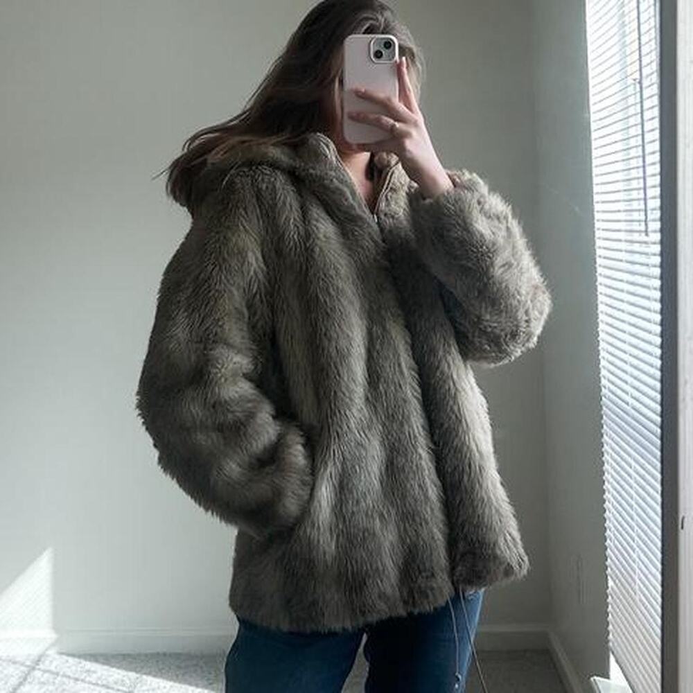 vintage light brown faux fur zip up hooded jacket